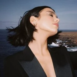 Yves Saint Laurent YSL = Libre Le Parfum Eau De Parfum - 30ml Spray - Damesparfum -Armani Parfum Winkel 1200x1200 124