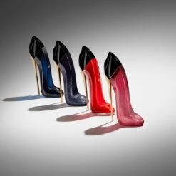 Carolina Herrera Very Good Girl Glam - 30 Ml - Parfum Spray - Damesparfum -Armani Parfum Winkel 1200x1200 40