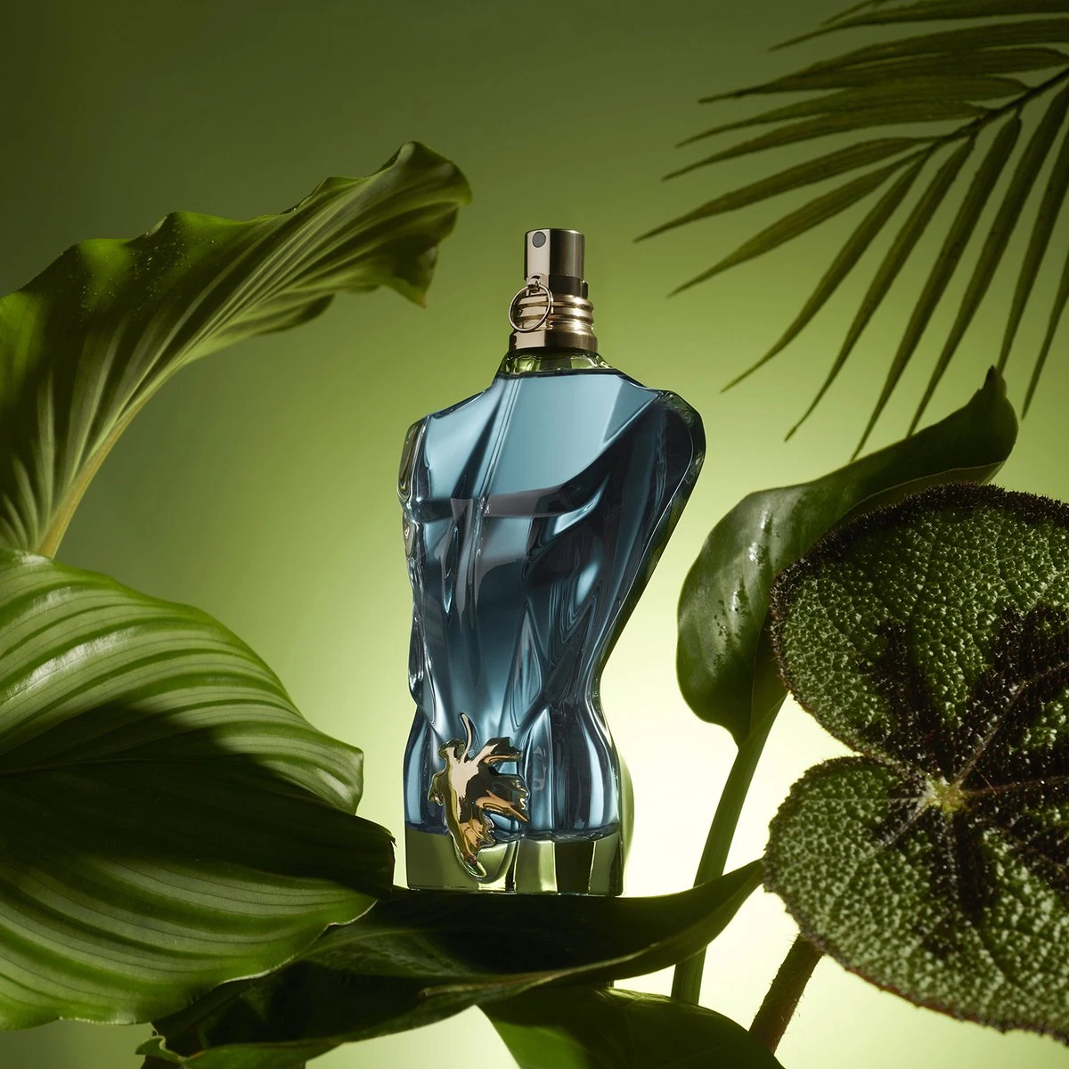 Jean Paul Gaultier - Eau de toilette Spray - Le Beau - 125 ml Jean Paul Gaultier - Eau De Toilette Spray - Le Beau - 125 Ml -Armani Parfum Winkel 1200x1200 436
