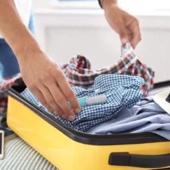 Belle Vous Mini 20ml Verstuiver Spray Flesjes (30 Pak) - Fijne Mist Spray Flesjes Met Doppen - Navulbaar Anti Lek Plastic Fles Voor Schoonmaken, Parfums, Essentiele Oliën – Reisformaat -Armani Parfum Winkel 1200x1200 560