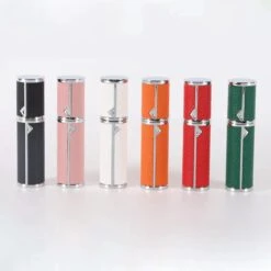 Hervulbare Parfumverstuiver-5ml-Mini Parfumverstuiver-Kleine Spuitfles Voor Parfum-Lege Parfumflesje Voor Op Reis Glasspray Draagbaar Parfumpakket Met Lederen Hoes - Mandarijn Groen -Armani Parfum Winkel 1200x1200 621