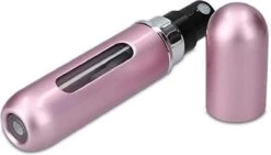 MaxedMore Navulbare Parfumverstuiver 5ml Rood/Licht Roze/ Oranje/Groen/ Blauw/ Grijs - 65 Keer Spraybare Parfum Verstuiver - Hervulbaar Tasverstuiver Voor Parfum - Meeneem Mini Geur Flesje Voor Op Reis - Lipstick Formaat Navulbaar Parfumflesje -Armani Parfum Winkel 1200x686 2