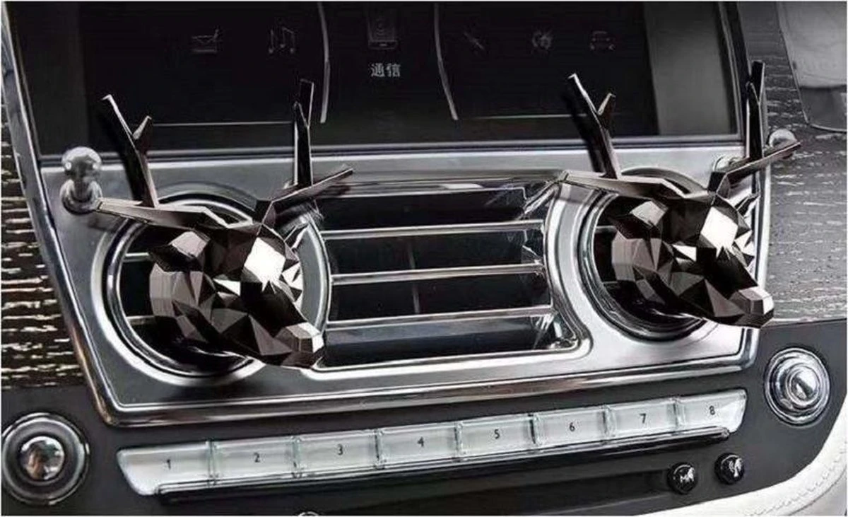 Somstyle Luxe Autoparfum - Zoete Geur Auto - Luchtverfrisser – Rendier – Zwart Somstyle Luxe Autoparfum - Zoete Geur Auto - Luchtverfrisser – Rendier – Zwart -Armani Parfum Winkel 1200x731 1