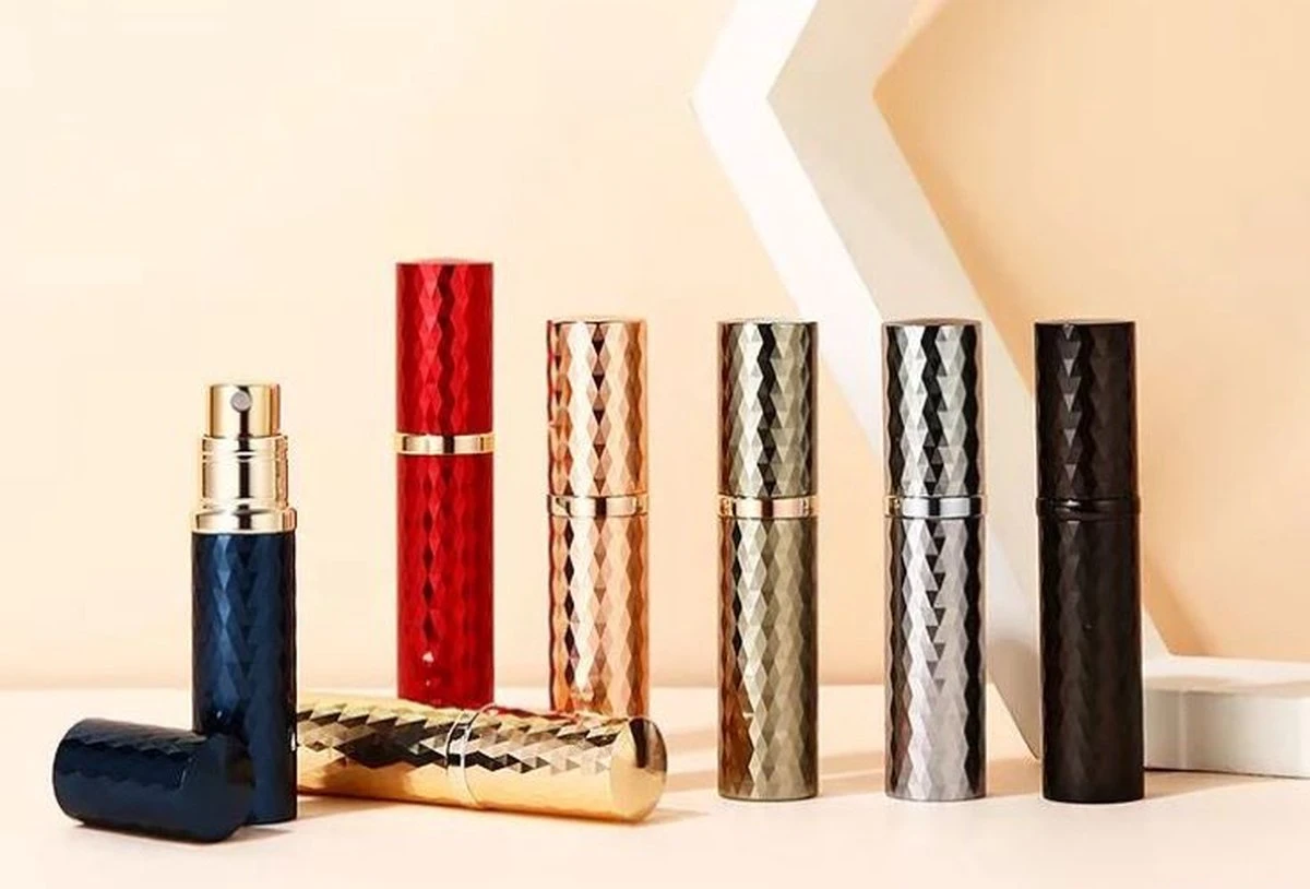 Lotis - Luxe Parfumverstuivers - Mini Flesje Navulbaar - Gold Diamond Lotis - Luxe Parfumverstuivers - Mini Flesje Navulbaar - Gold Diamond -Armani Parfum Winkel 1200x814 2