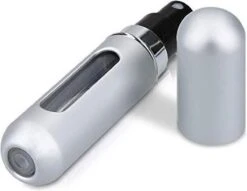 MaxedMore Navulbare Parfumverstuiver 5ml Rood/Licht Roze/ Oranje/Groen/ Blauw/ Grijs - 65 Keer Spraybare Parfum Verstuiver - Hervulbaar Tasverstuiver Voor Parfum - Meeneem Mini Geur Flesje Voor Op Reis - Lipstick Formaat Navulbaar Parfumflesje -Armani Parfum Winkel 1200x928 4